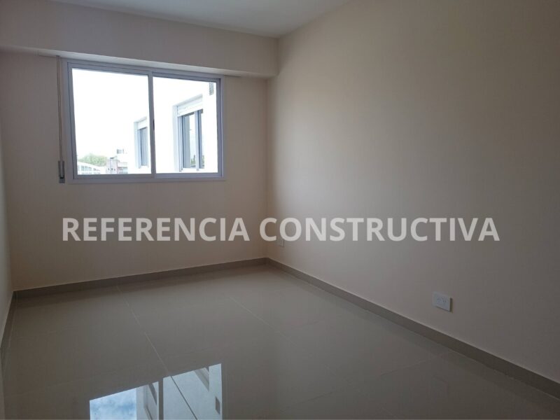 San Martin y Av. Pellegrini · 1 Dormitorio · Venta