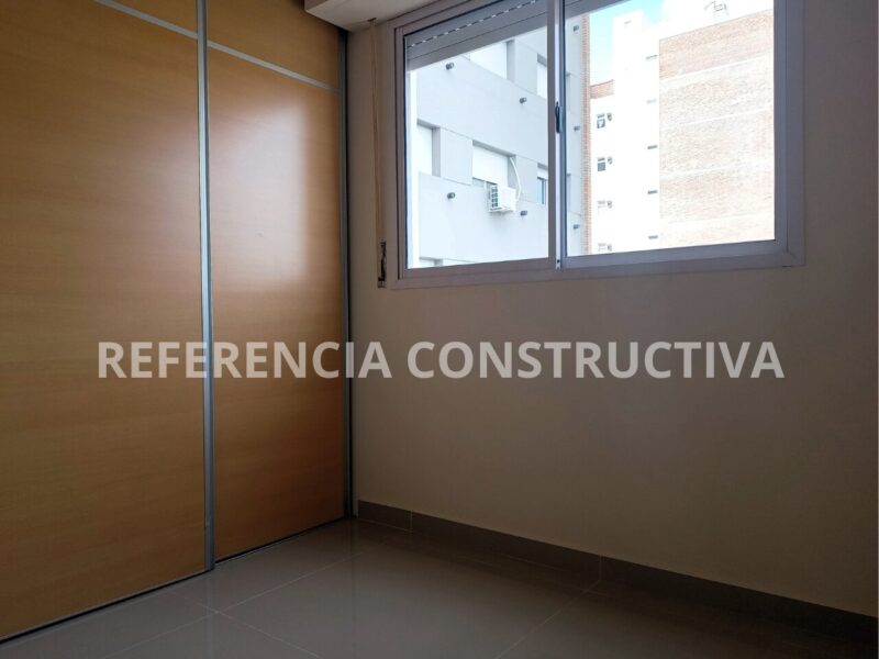 San Martin y Av. Pellegrini · 1 Dormitorio · Venta