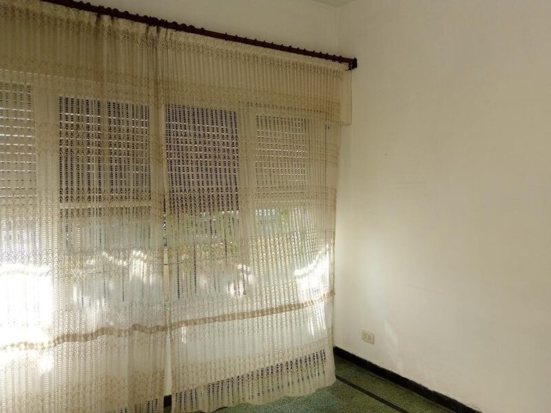 Saavedra y España · Casa · 3 Dormitorios · Venta