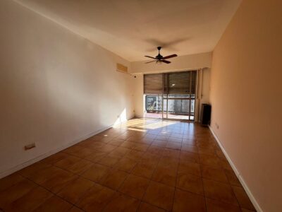 Av. Pellegrini 1474 · 2 Dormitorios · Cochera · Alquiler