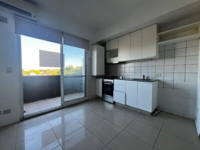 Saavedra y Mitre · 2 Dormitorios · Venta