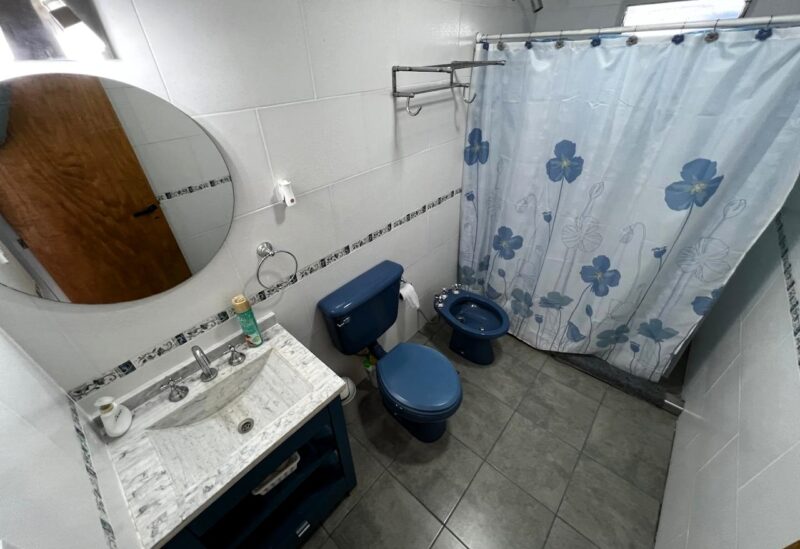 Oliveros · Casa · 2 Dormitorios · Venta