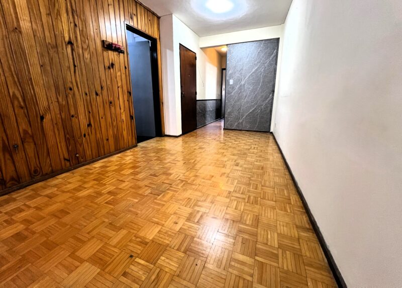 Italia y Mendoza · 1 Dormitorio · Venta